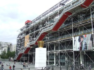 Die Fassade des Centre Georges-Pompidou