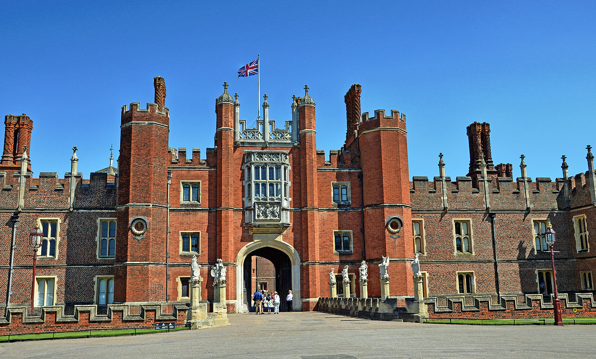 Hampton Court Palace 3d Model
