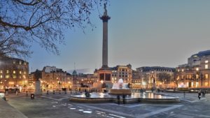 Der Trafalgar Square am Abend