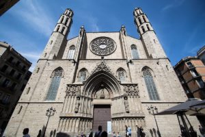 Die Hauptfassade von Santa Maria del Mar