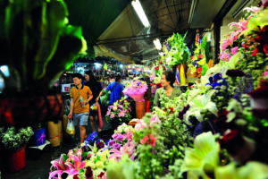 Blumenhändler auf dem Pak Khlong Talat