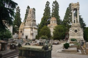 Gräber am Cimitero Monumentale